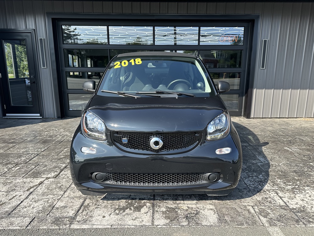 Image 2 - 2018 SMART EQ Fortwo