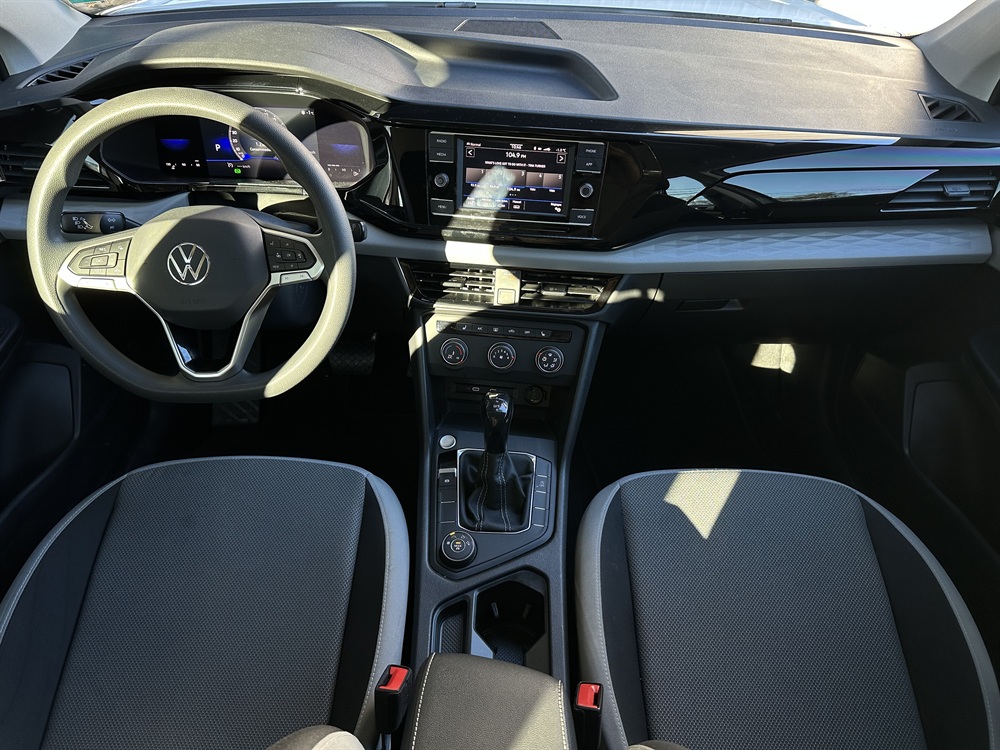 Image 4 - 2022 Volkswagen Taos 4Motion S